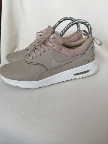 Patike: Nike, 38.5, bоја - Bež — 2