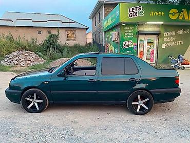 subaru oudback: Volkswagen Vento: 1996 г., 1.8 л, Механика, Бензин, Седан — 5