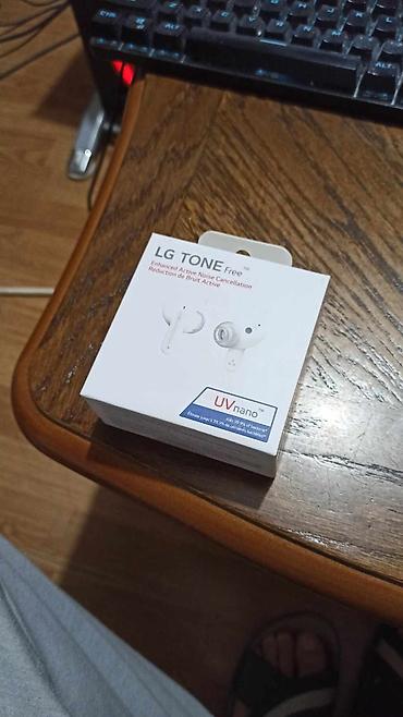 Slušalice: LG TONE Free TONE-FP8W bežične in-ear slušalice - Poboljšano aktivno — 8