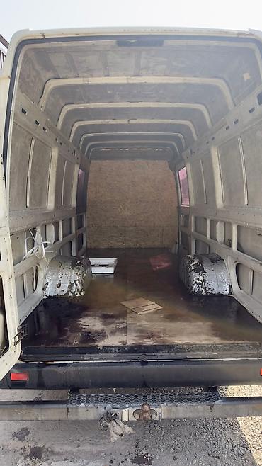 до 350000: Грузовик, Volkswagen, Стандарт, 4 т, Б/у — 4