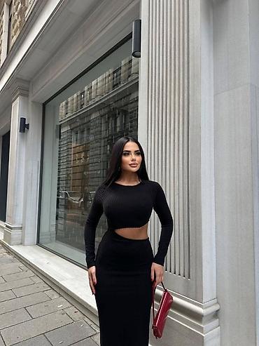 Haljine: Haljina: 2.600 dinara
Trikotaža
Uvoz Turska — 3