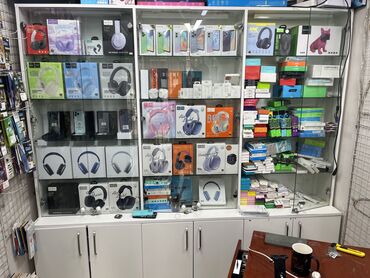 islenmis ofis kreslolari: 1500 ə yığdırmışam,satıram