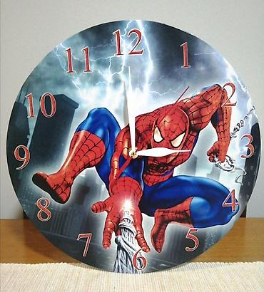 Satovi za kuću: Ima vise velicina. Okrugli 28,5 cm. precnik 2400 din. 27x35 cm.2400 — 6