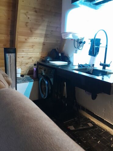 Günlük kirayə evlər: 50 kv. m, 1 otaqlı — 8