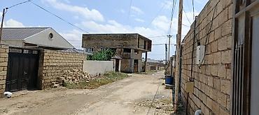 7 mərtəbə: Hasar karkas beton kəmər üzrində tikilib və izolyasiya olunub. Ev — 7