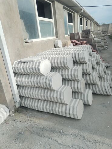 Beton plitələr: Eziz müşderiler daşlar öz seximde hazırlanır özümüzde yere döşüyürüy -da lalafo.az — 10 Beton plitələr: Eziz müşderiler daşlar öz seximde hazırlanır özümüzde yere döşüyürüy — 10