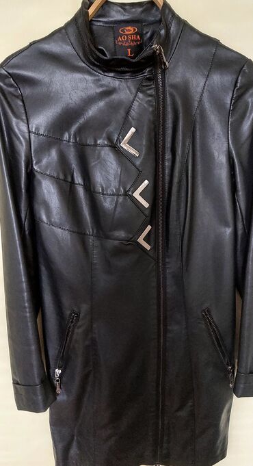 длинная кожаная куртка: Кожаная куртка, Приталенная модель