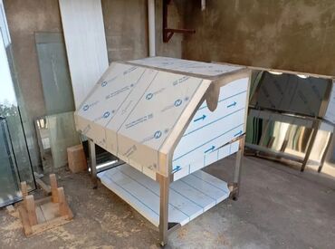 Masalar: Mətbəx masası, Açılmayan, Nerjaveyka, Dördbucaq masa — 16