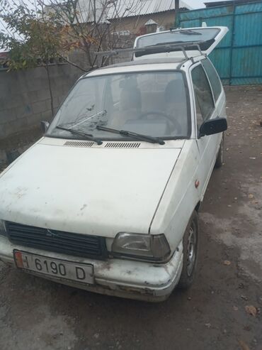 белый suzuki: Suzuki Alto: 1989 г., 0.8 л, Механика, Бензин