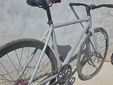 aventon фикс: Фикс-байк (fixed gear) с трековой посадкой и прямым рулём — 5