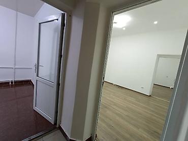 Аренда офисов: Сдается в аренду помещение, ул. Московская 165 (пересек. пр. Манаса) — 2