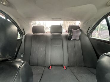 дизель центр: Mercedes-Benz E-Class: 1999 г., 2.2 л, Автоматтык, Дизель, Седан