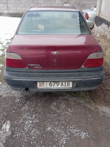 нексияга алмашам: Daewoo Nexia: 2000 г., 1.5 л, Механика, Бензин, Седан