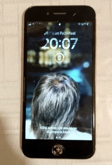 qizil terezi: IPhone 8, 64 GB, Qızılı