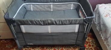 Манежи-кровати: Манеж-кровать, Б/у, Складной, Другой материал — 5
