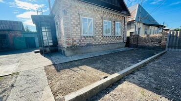 продаю дом кирпичный: Дом, 45 м², 4 комнаты, Агентство недвижимости, Косметический ремонт