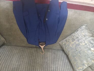 Kostyumlar: Mavi kişi kostyumu – klassik iki parçalı model - Rəng: Dərin — 4