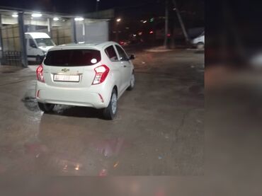 Chevrolet: Chevrolet Spark: 2018 г., 1 л, Вариатор, Бензин