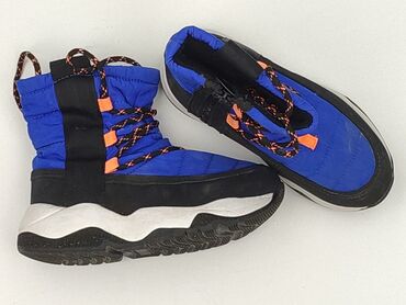 Snow boots, 30, condition - Very good