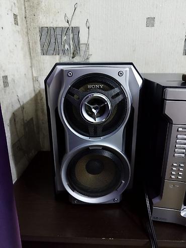 kaset satışı: Sony musiqi mərkəzi. Təcili satılır. Vəziyyəti əladır və səsi — 3