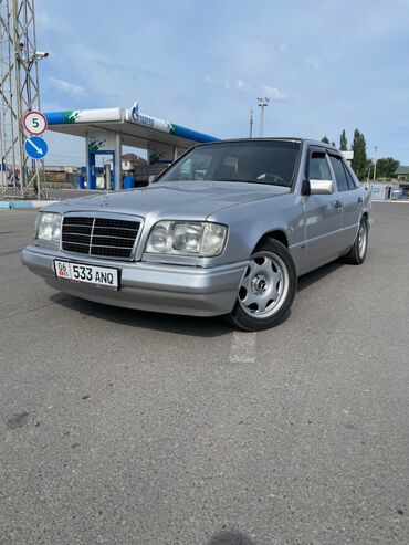 ауди 1994: Mercedes-Benz W124: 1994 г., 3.2 л, Механика, Бензин, Седан