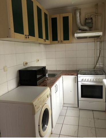 Продажа квартир: 3 комнаты, 59 м², Индивидуалка, 3 этаж, Косметический ремонт