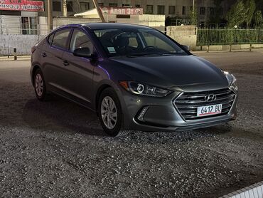 Hyundai: Hyundai Elantra: 2018 г., 2 л, Автомат, Бензин, Седан — 18