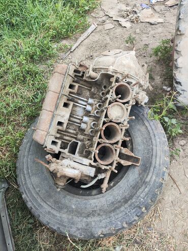 Digər avtomobil ehtiyat hissələri: UAZ klassik off-road avtomobili üçün ehtiyat hissələri paketi Tərkib — 17