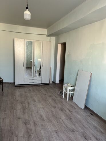 Продажа квартир: 1 комната, 35 м², Индивидуалка, 4 этаж, Косметический ремонт