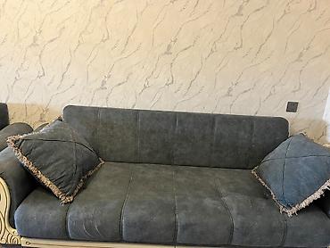 Mebel dəsti – 3+1+1 - Tərkib: 1 ədəd üçlü divan, 2 ədəd kreslo -