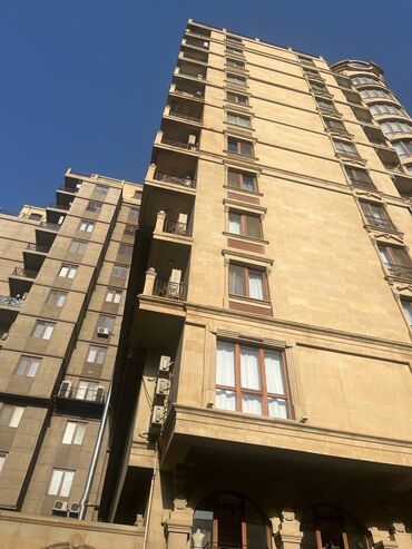 yeni guneslide 4 otaqli evler: 4 комнаты, Новостройка, 245 м²