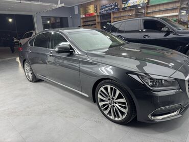 Hyundai: Hyundai Genesis: 2018 г., Седан — 2