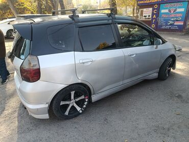 накладка на фит: Honda Shuttle: 2004 г., 1.3 л, Бензин, Универсал