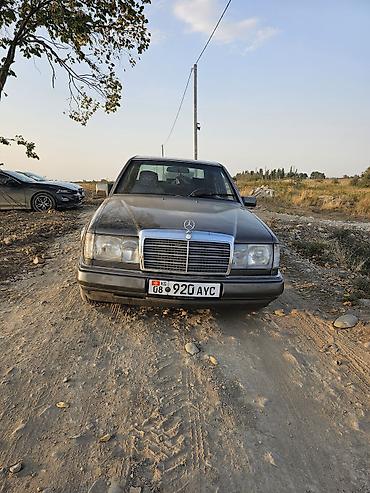 кузов на мерседес: Mercedes-Benz W124: 1993 г., 2 л, Механика, Бензин, Седан — 5