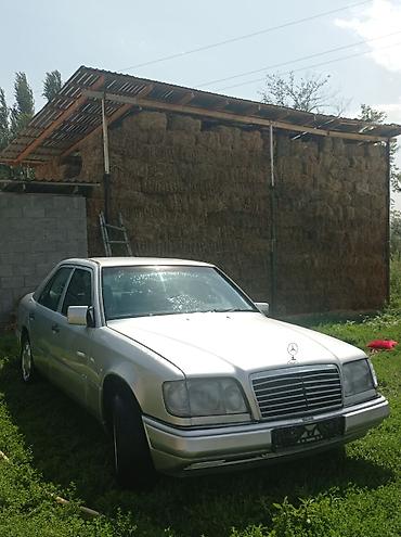 benz w213: Mercedes-Benz W124: 1994 г., 2.2 л, Механика, Седан — 7