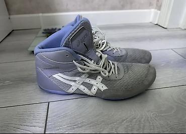 Кроссовки и спортивная обувь: Мужские кроссовки, 41.5, 42, Asics, Новый, цвет - Серый, Бесплатная доставка — 3