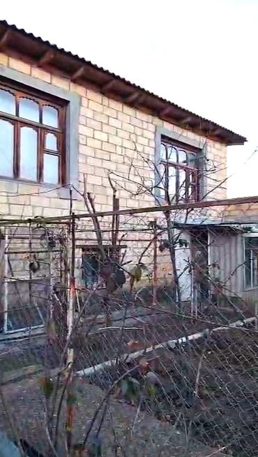 Həyət evləri və villaların satışı: 3 otaqlı, 670 kv. m, Kredit yoxdur, Orta təmir — 25