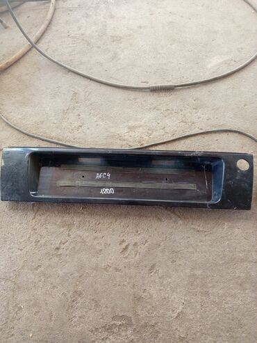 Другие детали салона: C4 — 15