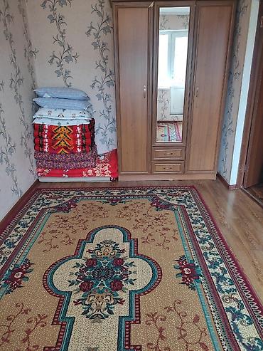 караен: 1 комната, 30 м², 105 серия, 4 этаж, Старый ремонт — 7