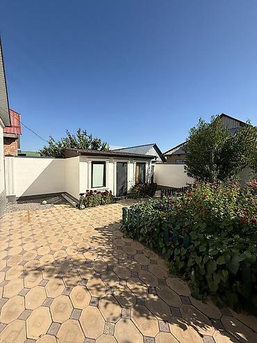 Продажа коттеджей и домов: 🏡 Продаётся просторный дом! 📍 Бишкек, ж/м Тынчтык 🛏 4 комнаты | 📐 150 at lalafo.kg — 13 Продажа коттеджей и домов: 🏡 Продаётся просторный дом! 📍 Бишкек, ж/м Тынчтык 🛏 4 комнаты | 📐 150 — 13