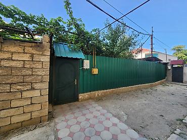 Həyət evləri və villaların satışı: 4 otaqlı, 93 kv. m, Orta təmir — 2
