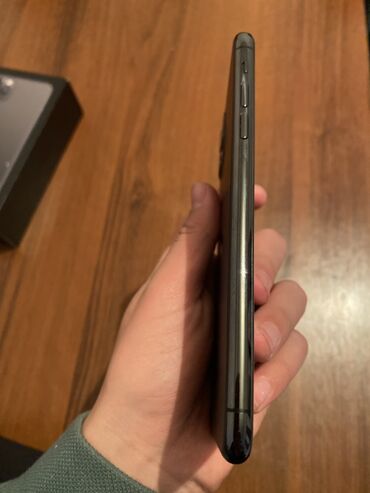 Apple iPhone: IPhone 11 Pro Max, Б/у, 64 ГБ, Space Gray, Коробка, 79 % — 1