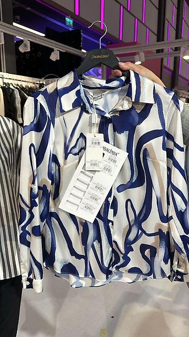 Брючные костюмы: Женская одежда — подборка моделей 1) Классический костюм-тройка — 10