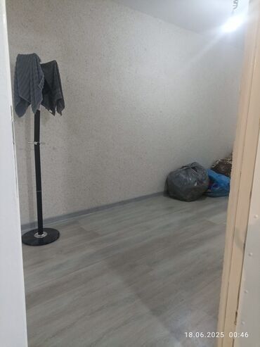 ипотечные дома в бишкеке: 60 м², 3 комнаты, Подвал, погреб, Забор, огорожен