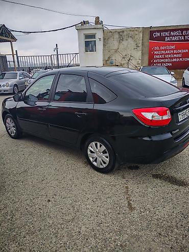 vaz 02: VAZ (LADA) Granta: 1.6 l | 2021 il 316350 km Sedan — 4