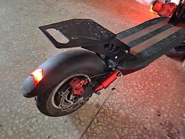 3 tekerli scooter: Elektrik skuter – güclü, işıqlı və rahat idarəetmə - Güclü elektrik — 7