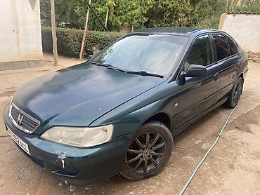 мото хонда: Honda Accord: 2001 г., Механика, Бензин, Хэтчбэк — 7