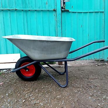 Садово-строительные тачки и тележки: Садово-строительная тачка и тележка, Стальная, Одноколесная, Новый, В розницу — 7