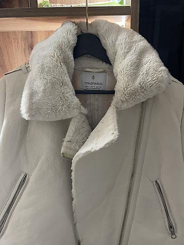 Puxovik kurtka, Stradivarius, S