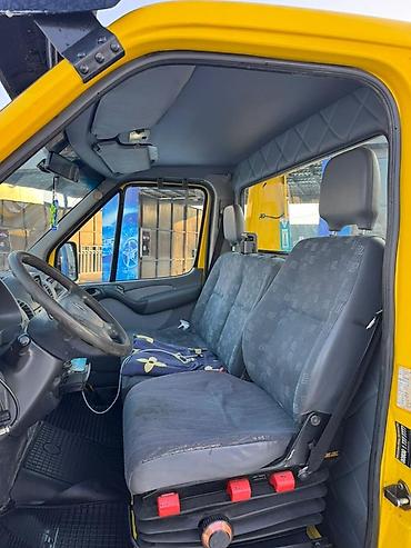 Эвакуаторы: Эвакуатор, Mercedes-Benz, 2005 г., Ломаная at lalafo.kg — 25 Эвакуаторы: Эвакуатор, Mercedes-Benz, 2005 г., Ломаная — 25